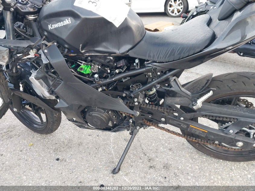 VIN JKAEXKH13PDAP2689 2023 KAWASAKI EX400