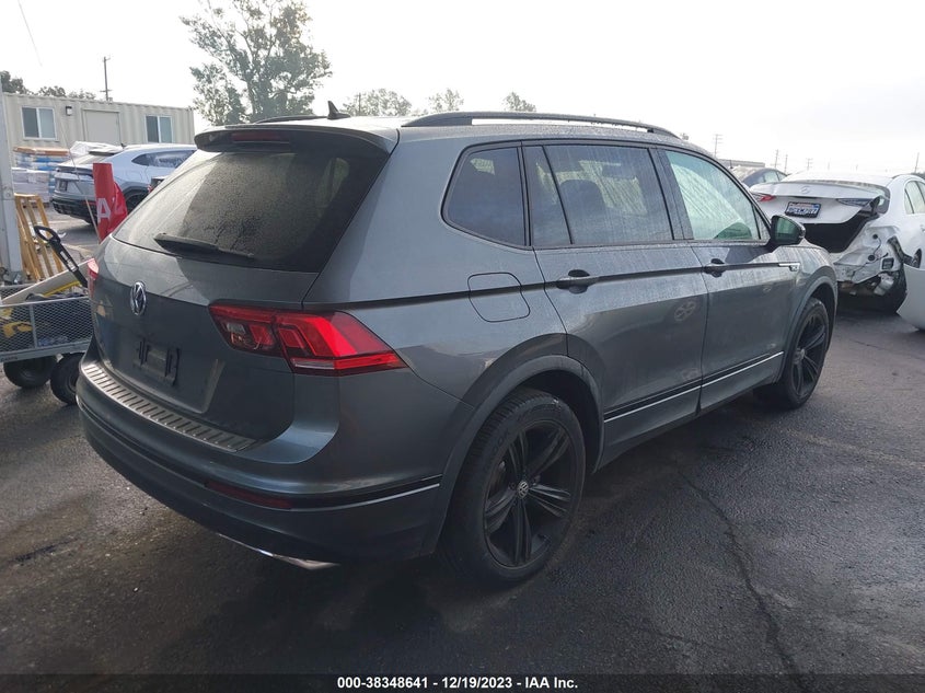 VIN 3VV3B7AX3KM150360 2019 VOLKSWAGEN TIGUAN SE/SEL/SEL R-LINE JET-BLA