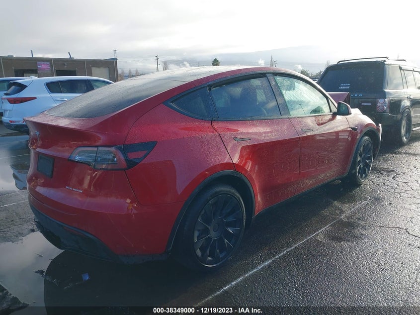 VIN 5YJYGAEE7MF262159 2021 TESLA MODEL Y