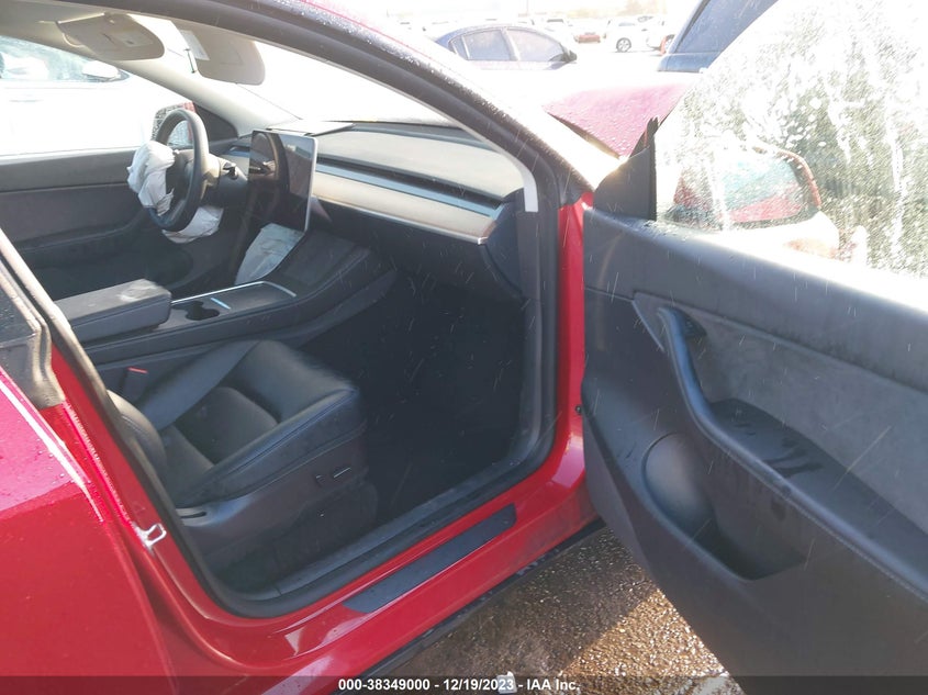 VIN 5YJYGAEE7MF262159 2021 TESLA MODEL Y
