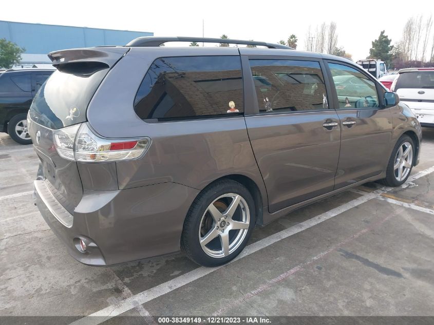 5TDXK3DC4FS689920 2015 TOYOTA SIENNA, photo no. 4