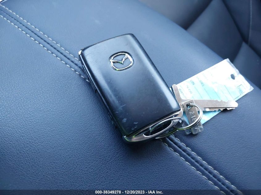 VIN 3MVDMBDL5LM124061 2020 MAZDA CX-30 PREFERRED PACKAGE