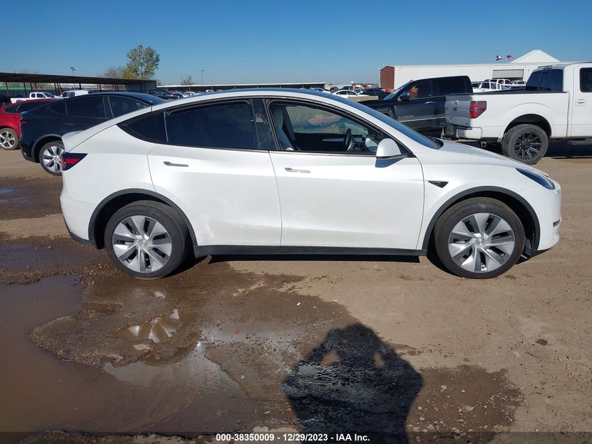 VIN 7SAYGDEE2PA093089 2023 TESLA MODEL Y AWD/LONG RANGE DUAL MOTOR ALL-WHEEL DRIVE