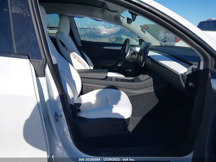 VIN 7SAYGDEE2PA093089 2023 TESLA MODEL Y AWD/LONG RANGE DUAL MOTOR ALL-WHEEL DRIVE