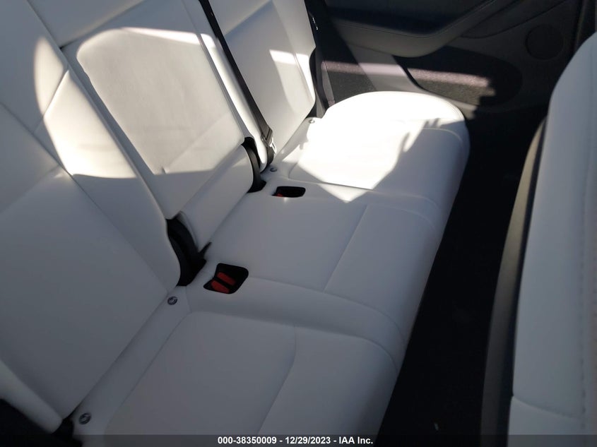 VIN 7SAYGDEE2PA093089 2023 TESLA MODEL Y AWD/LONG RANGE DUAL MOTOR ALL-WHEEL DRIVE