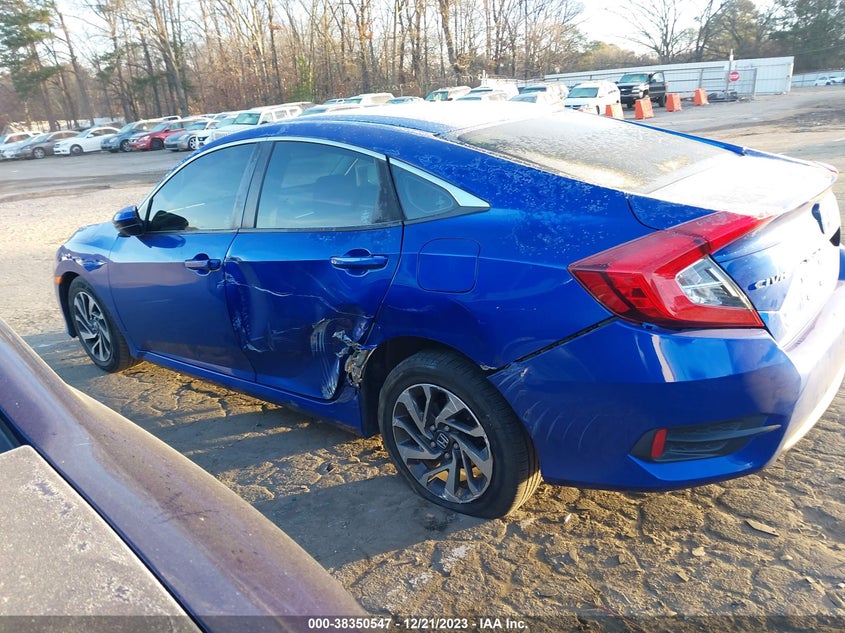 VIN 19XFC2F51JE203245 2018 HONDA CIVIC LX
