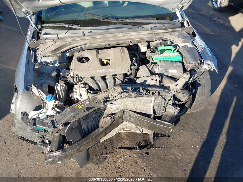 VIN 5NPD74LF8HH146553 2017 HYUNDAI ELANTRA SE