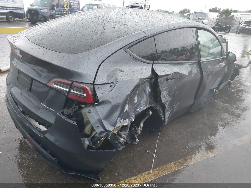 VIN 7SAYGDEE4PA056884 2023 TESLA MODEL Y AWD/LONG RANGE DUAL MOTOR ALL-WHEEL DRIVE
