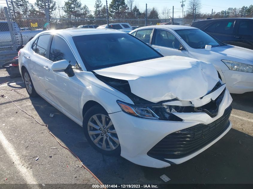 2018 TOYOTA CAMRY LE - JTNB11HK7J3032781