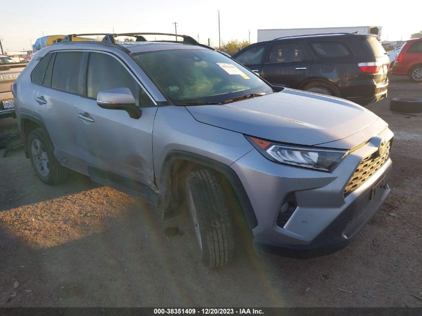 2021 TOYOTA RAV4 XLE/XLE PREMIUM - 2T3W1RFV8MC138810