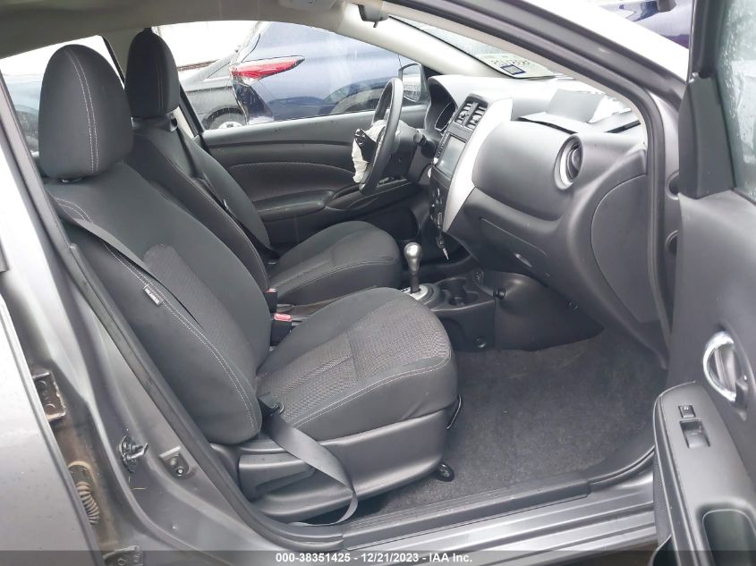 2019 NISSAN VERSA S/S PLUS/SV - 3N1CN7AP6KL847102