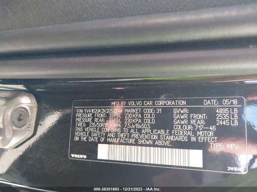 2019 VOLVO XC40 T5 MOMENTUM YV4162UK2K2052244