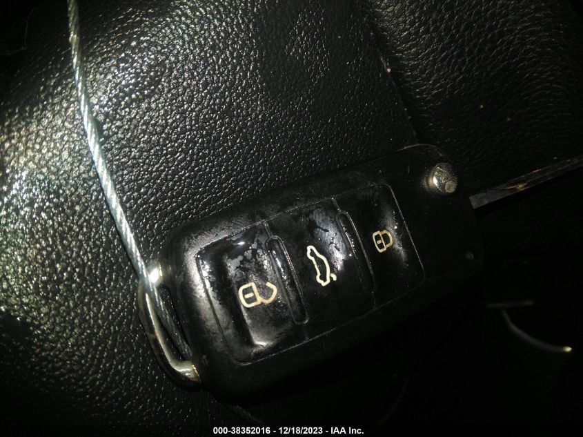 2016 VOLKSWAGEN PASSAT 1.8T S - 1VWAT7A34GC045669