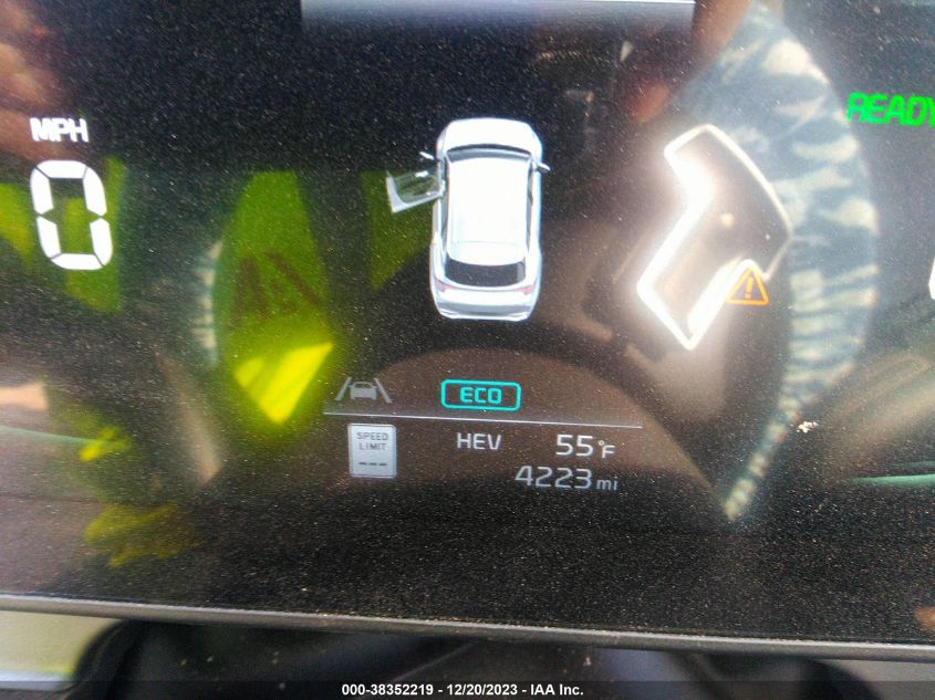 2023 KIA SPORTAGE PLUG-IN HYBRID X LINE - KNDPYDAH2P7093303