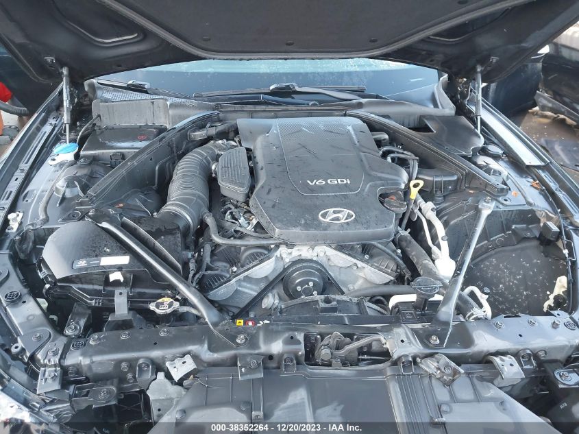 2016 HYUNDAI GENESIS 3.8 - KMHGN4JE7GU142216