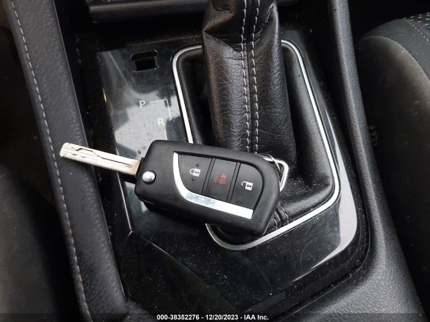 2018 TOYOTA COROLLA IM - JTNKARJE3JJ571011