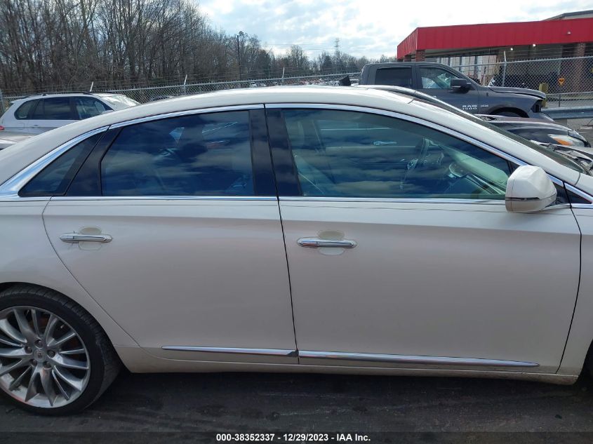 2013 CADILLAC XTS PLATINUM - 2G61U5S3XD9159541