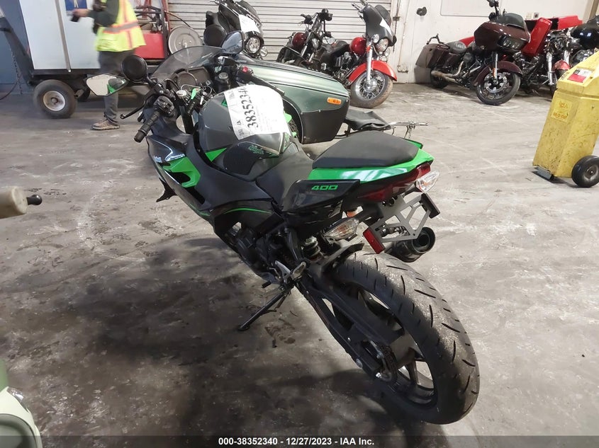 VIN JKAEXKG14KDA31529 2019 KAWASAKI EX400