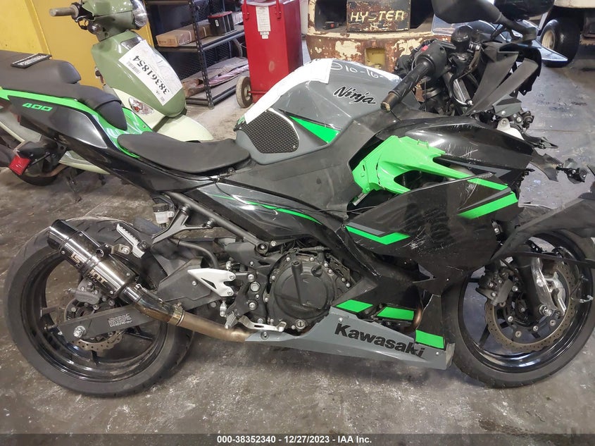 VIN JKAEXKG14KDA31529 2019 KAWASAKI EX400