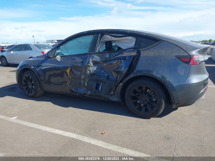 2021 TESLA MODEL Y - 5YJYGAEE3MF232091