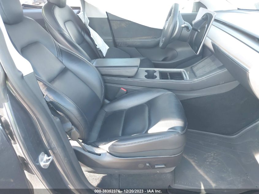 2021 TESLA MODEL Y - 5YJYGAEE3MF232091
