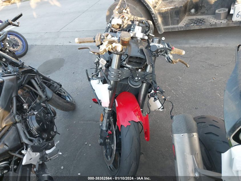 2024 DUCATI PANIGALE V4S ZDMDAGWW8RB007156
