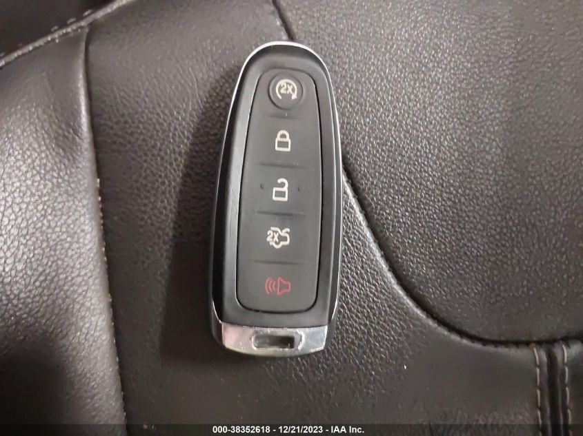 2013 FORD FOCUS TITANIUM - 1FADP3N22DL222641