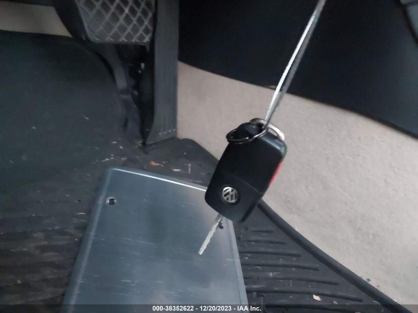 2014 VOLKSWAGEN JETTA SE - 3VWD17AJ5EM277291