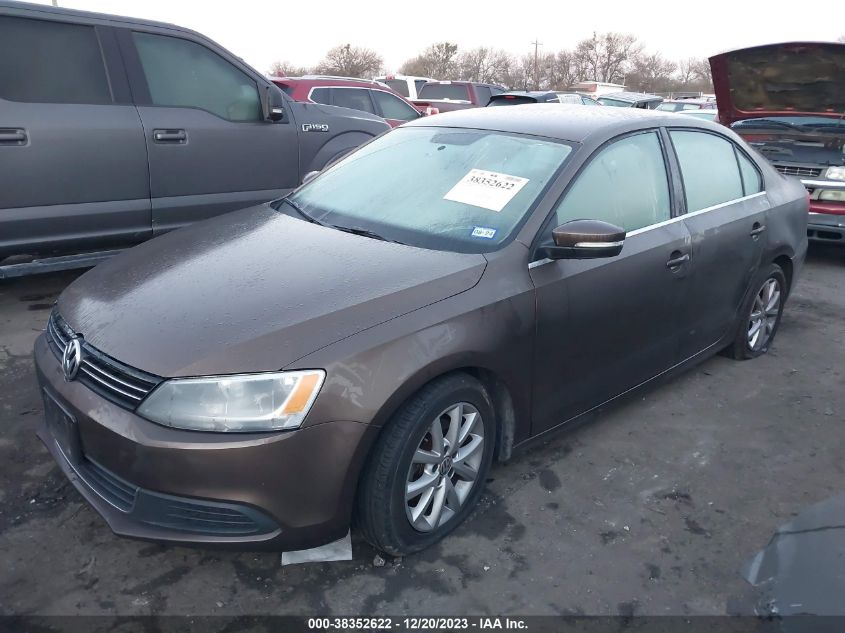 2014 VOLKSWAGEN JETTA SE - 3VWD17AJ5EM277291