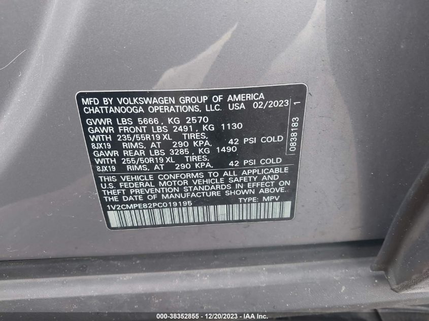 2023 VOLKSWAGEN ID.4 PRO 1V2CMPE82PC019195