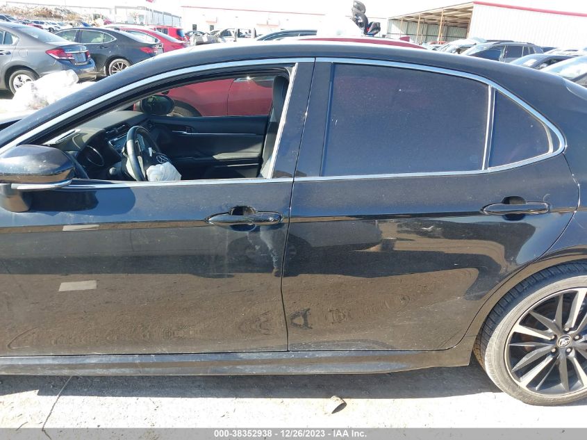 2019 TOYOTA CAMRY XSE - 4T1B61HKXKU170781