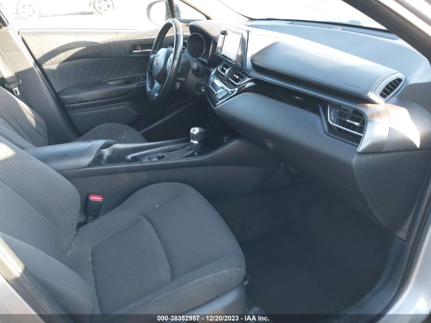 2018 TOYOTA C-HR XLE/XLE PREMIUM - NMTKHMBX6JR015117