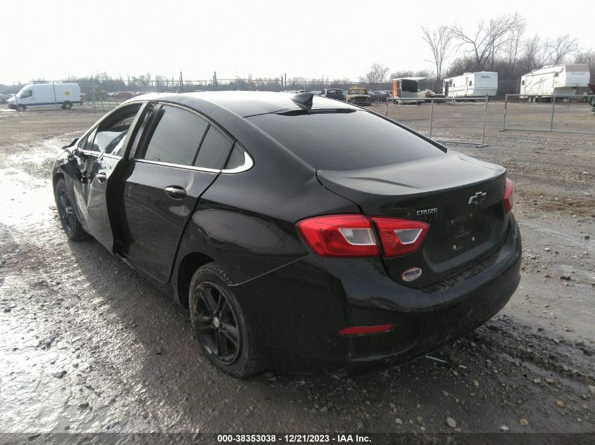 2018 CHEVROLET CRUZE LT - 1G1BE5SM9J7179275