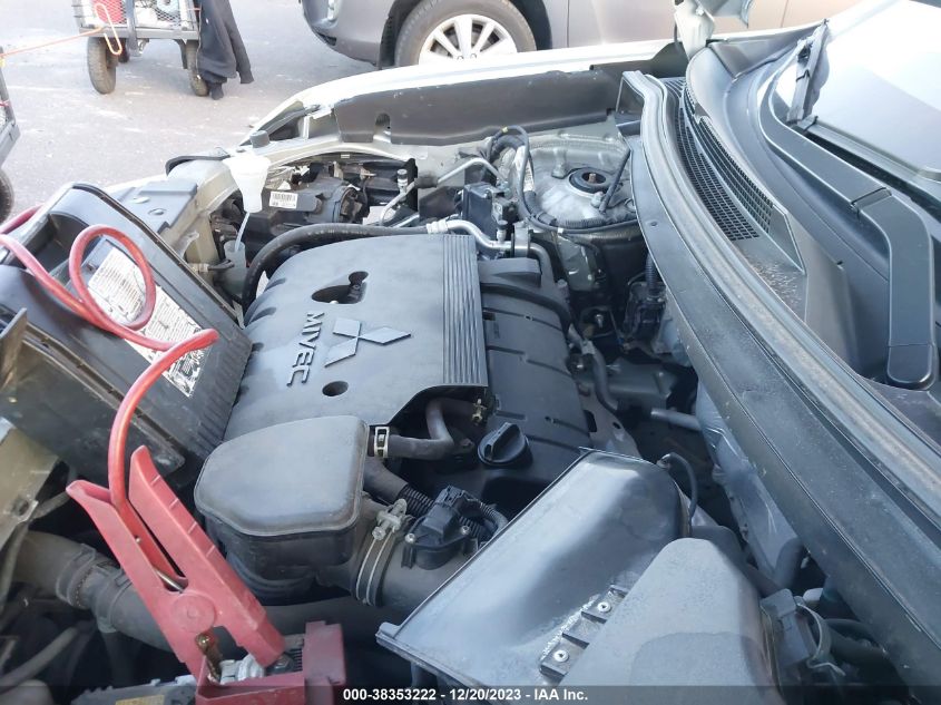 2020 MITSUBISHI OUTLANDER SE/SEL/LE - JA4AD3A30LZ014736
