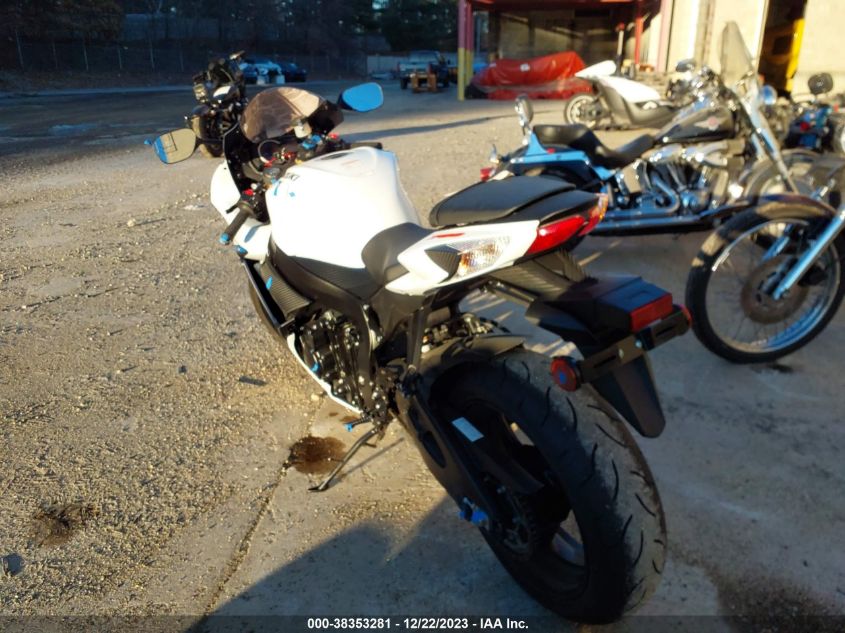 2023 SUZUKI GSX-R750 - JS1GR7MA4P7101456