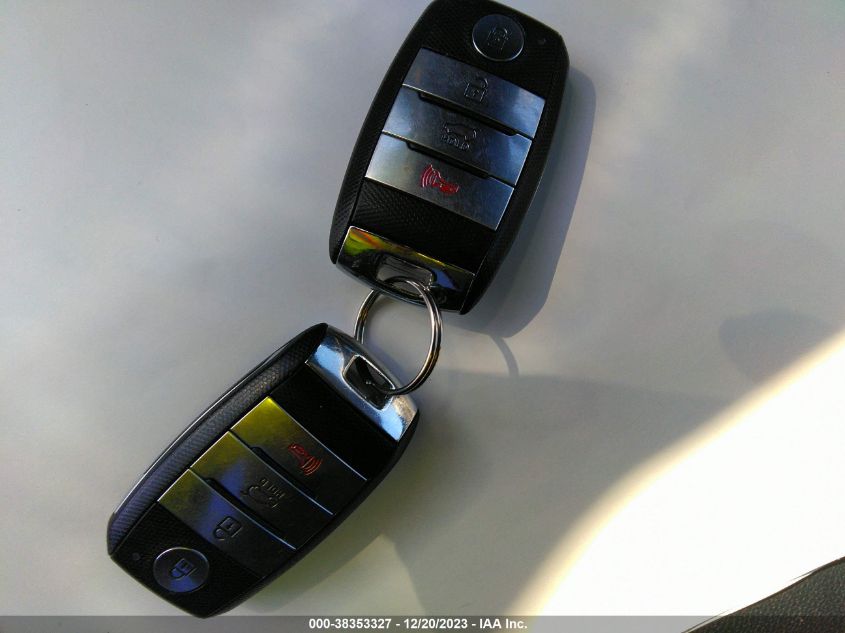 2017 KIA SPORTAGE EX - KNDPNCAC4H7146253