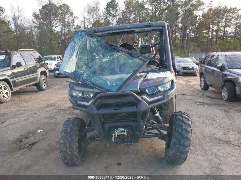 2022 CAN-AM DEFENDER LIMITED CAB HD10 3JBUVAX49NK003581