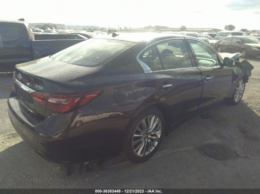 2018 INFINITI Q50 LUXE/SPORT - JN1EV7AP4JM590275
