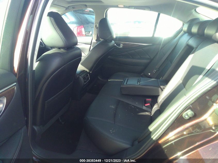 2018 INFINITI Q50 LUXE/SPORT - JN1EV7AP4JM590275