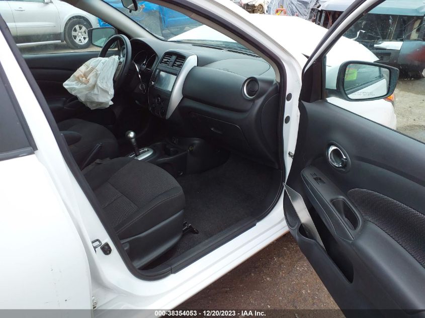 2019 NISSAN VERSA S/S PLUS/SV - 3N1CN7AP1KL857049