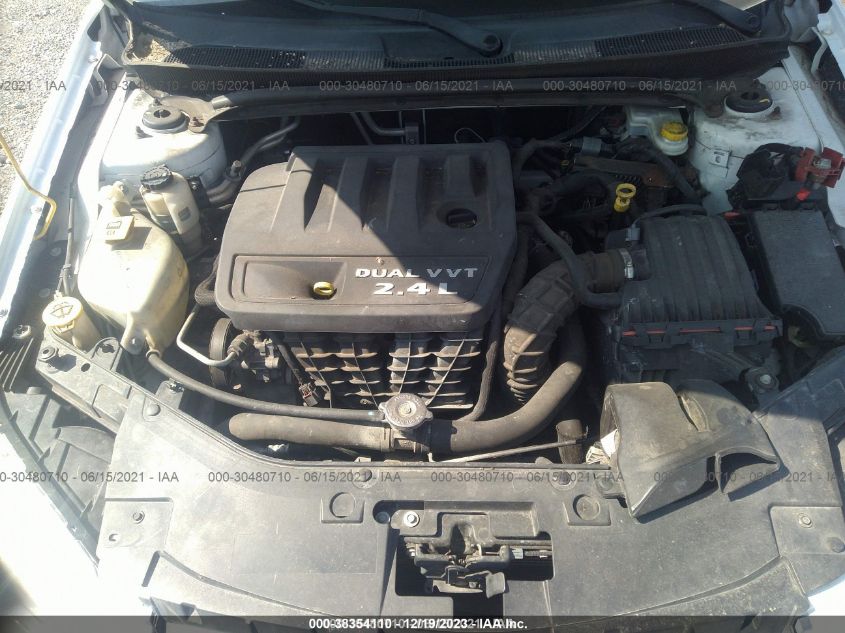 2013 CHRYSLER 200 LX - 1C3CCBAB4DN579524