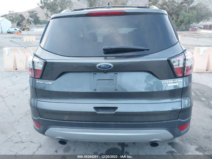 1FMCU0J97JUD05547 2018 FORD ESCAPE, photo no. 16