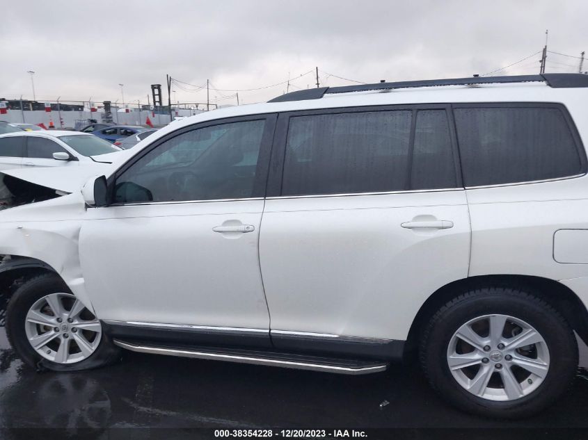 2013 TOYOTA HIGHLANDER PLUS/SE - 5TDZK3EH4DS117939