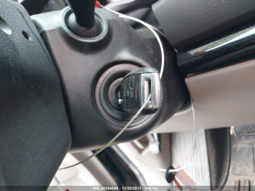 2015 KIA SEDONA L - KNDMA5C13F6036559