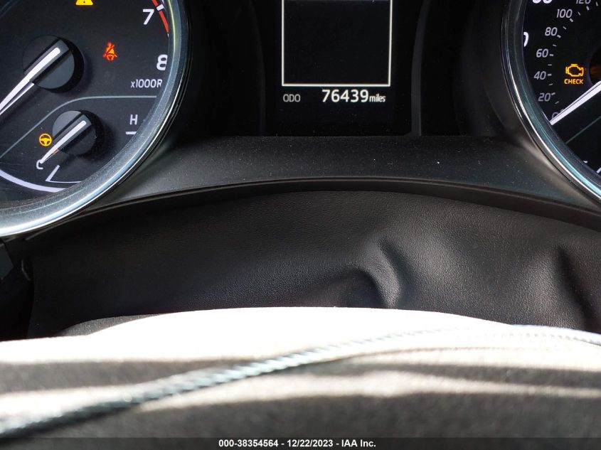 2019 TOYOTA CAMRY L/LE/XLE/SE/XSE - 4T1B11HK0KU168133