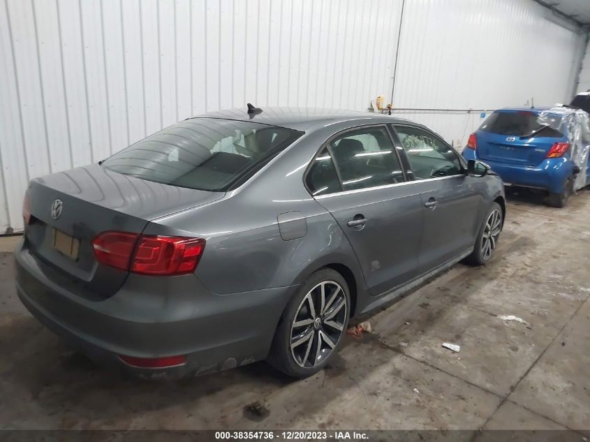 2013 VOLKSWAGEN JETTA GLI - 3VW467AJ6DM361216