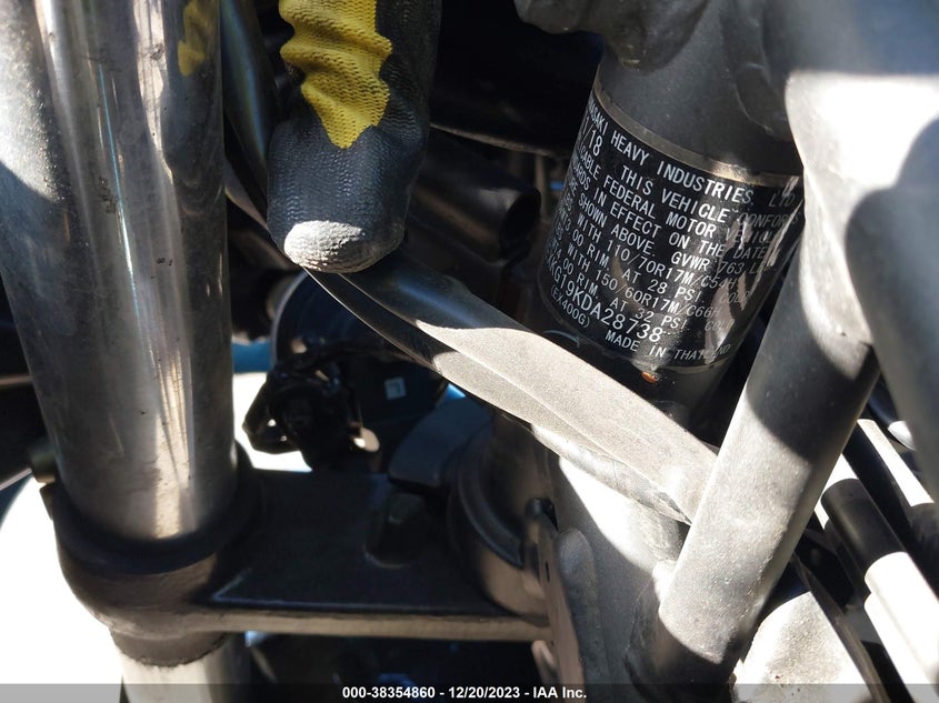 VIN JKAEXKG19KDA28738 2019 KAWASAKI EX400
