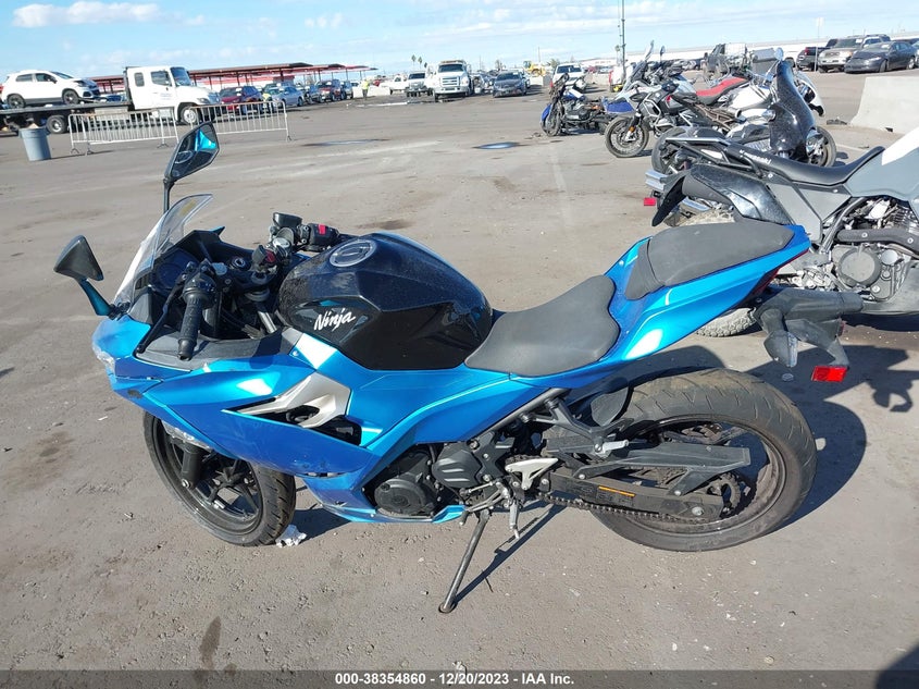 VIN JKAEXKG19KDA28738 2019 KAWASAKI EX400