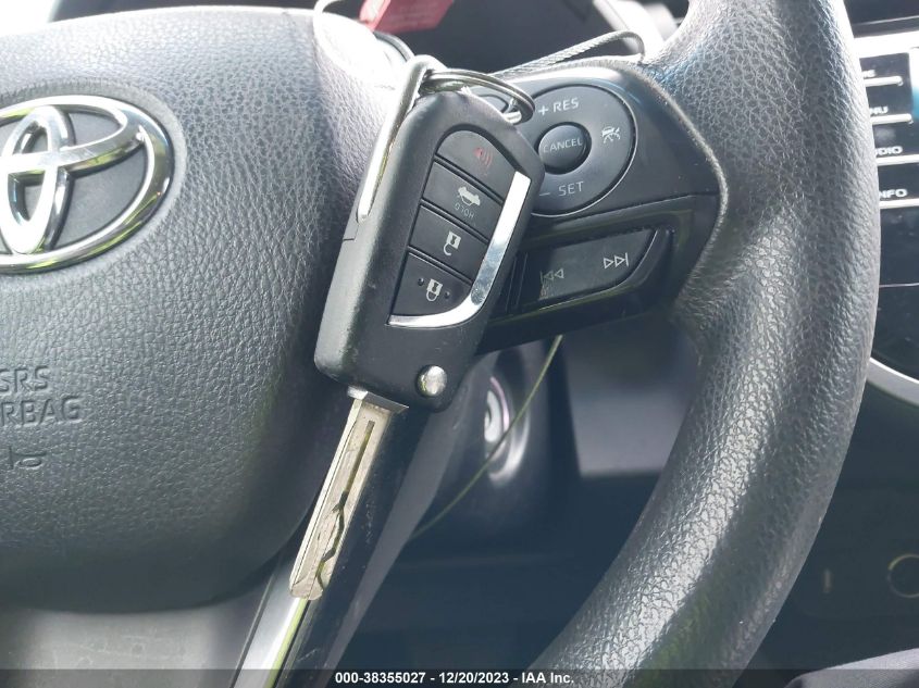 2018 TOYOTA CAMRY LE - 4T1B11HK4JU058166