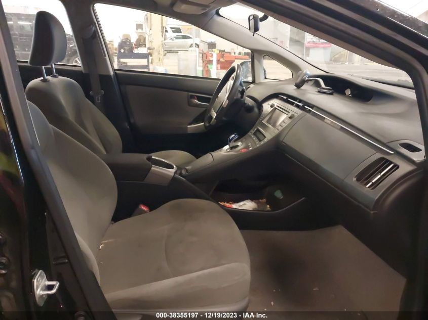 2014 TOYOTA PRIUS TWO - JTDKN3DU1E0358160